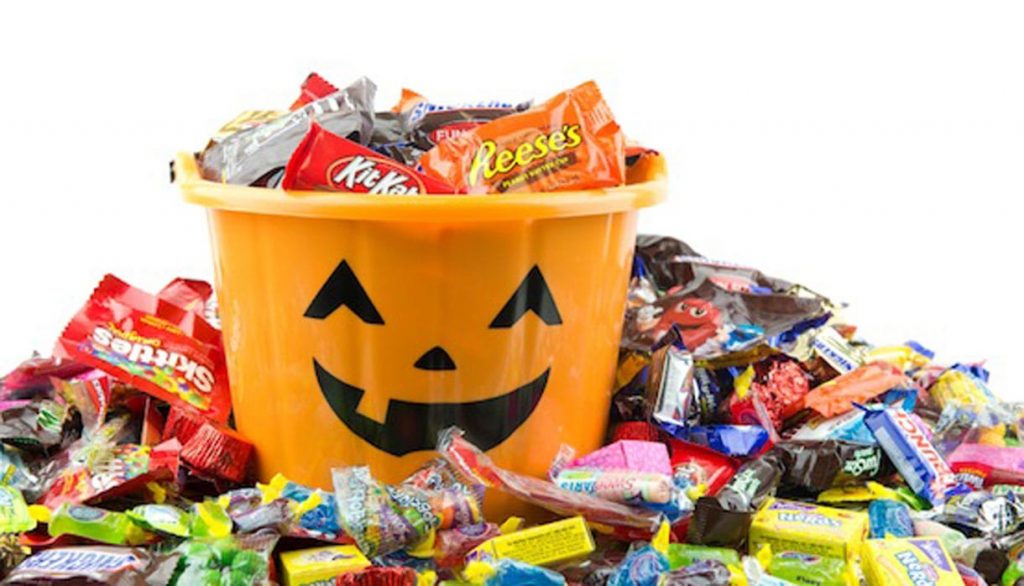 halloween candy safety tips